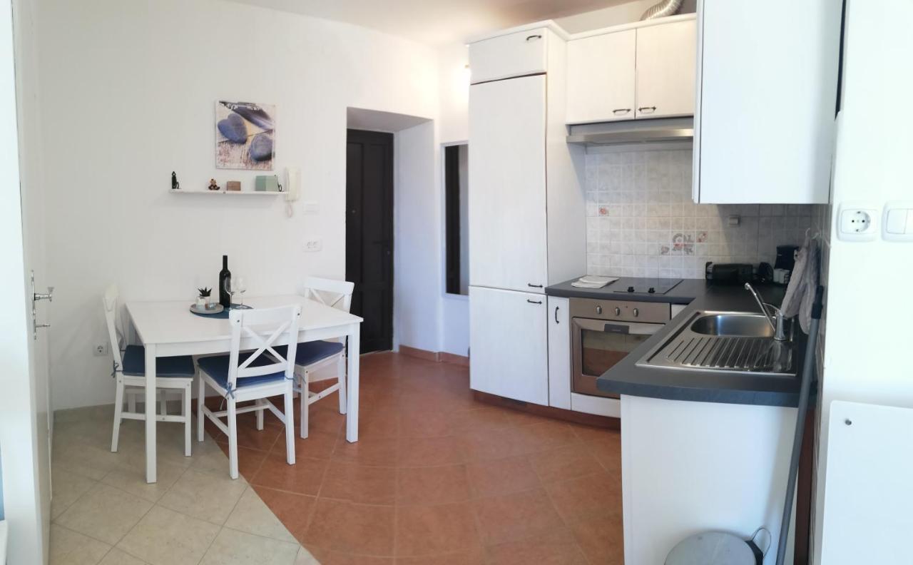 Center Of Rovinj, Sea View Apartment エクステリア 写真